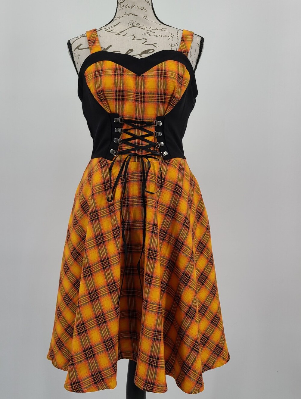 Unique Vintage's Orchid Bloom Corset Bodice Fit And Flare Dress Size 6 - Picture 3 of 14